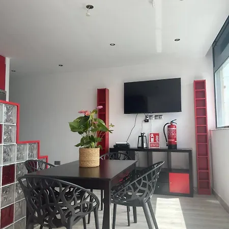 En Astillero Con Dos Terrazas *